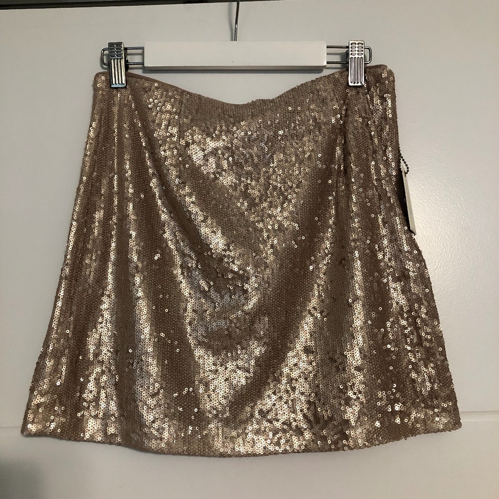 Forever 21 rose gold sequin skirt